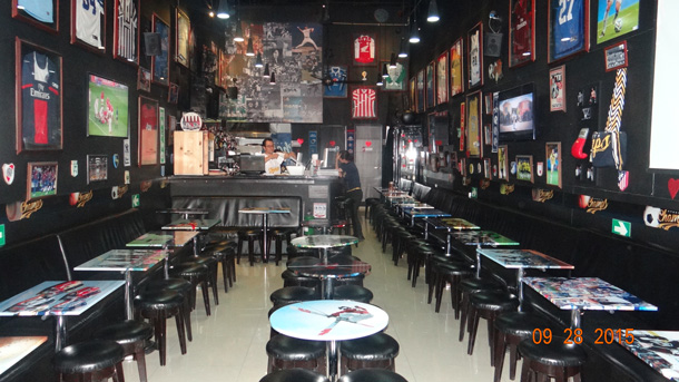 Champs sports bar Bogotá