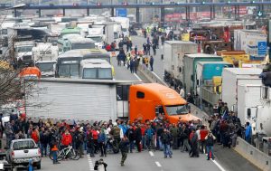 Paro Camioneros, Truck strike