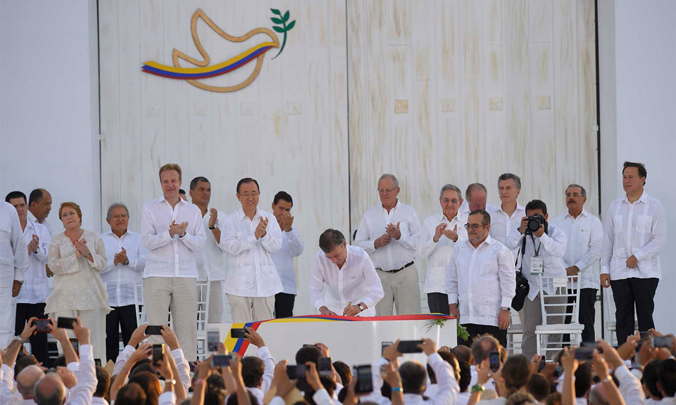 Cartagena peace accord signing ceremony