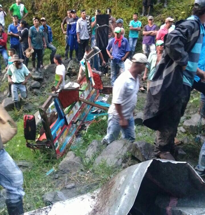 14 dead, 36 injured after 'chiva' bus plummets over precipice