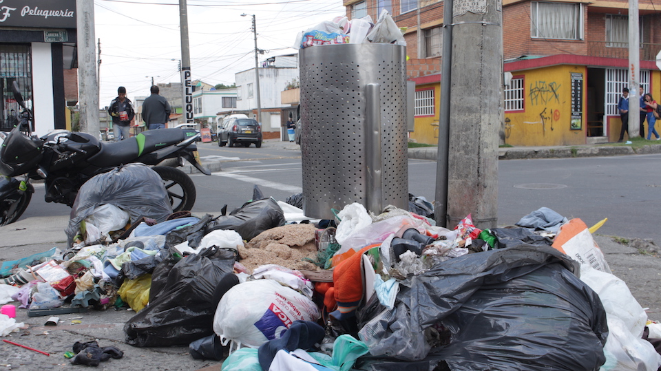 trash, rubbish, waste, Bogotá