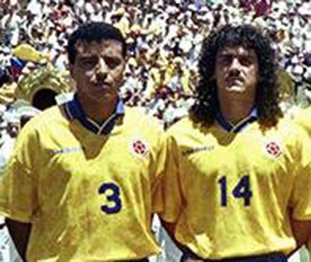 Football teams shirt and kits fan: Colombia World Cup 1994 Home Kits