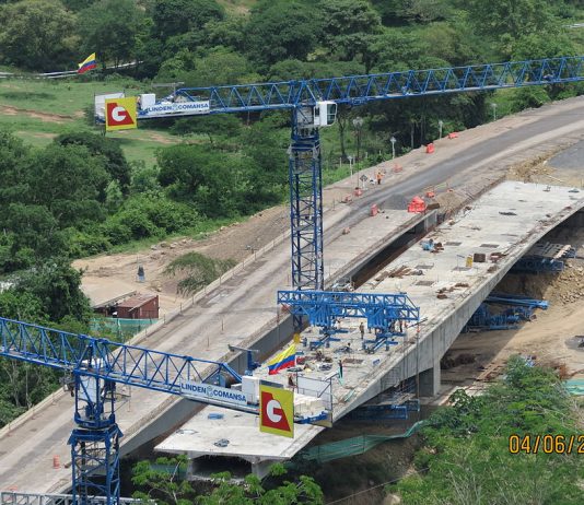 A construction site of a bridge on the Ruta del Sol II project
