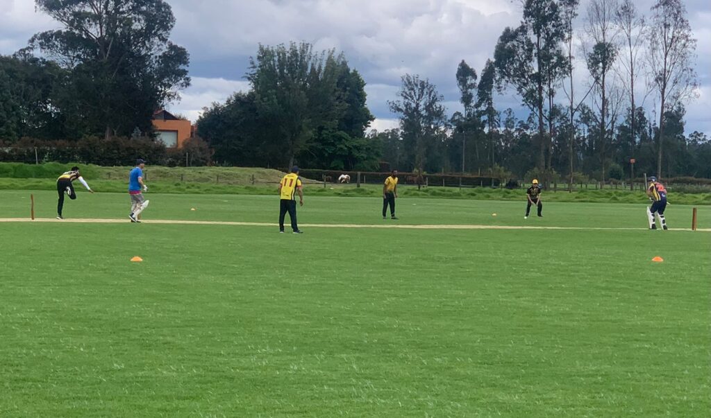 A fast delivery for article about Colombian cricket. Photo courtesy of Christopher Price.