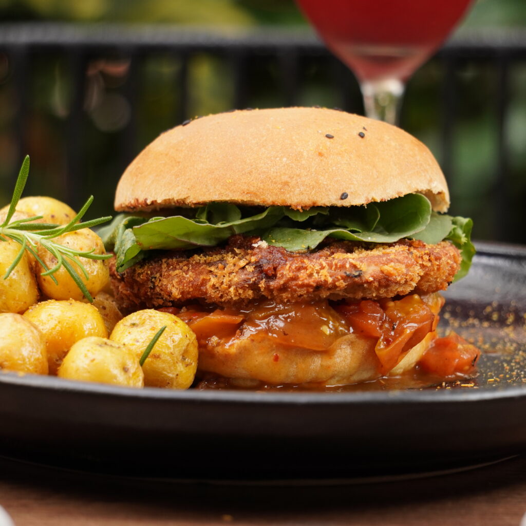 Pianta have a false chicken burger for Vegan Burger Fest 2024