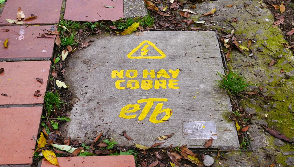 Yellow lettering stating "there's no copper" is ETB's answer to widespread cable theft. Photo: Steve Hide